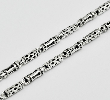 traditional-silver-chain-13