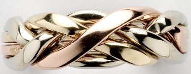 Puzzle Ring in Gold