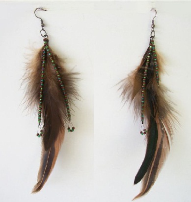 the duster feather earrings