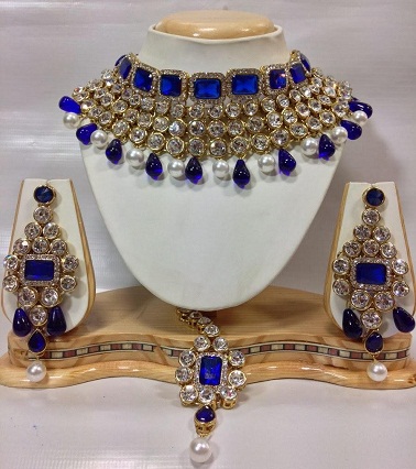 Royal Gold Necklaces Set
