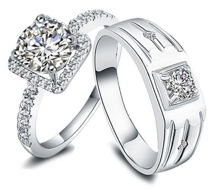 Personalized Wedding Couple Ring Set