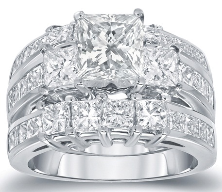 Platinum white Diamond Princess Cut Ring