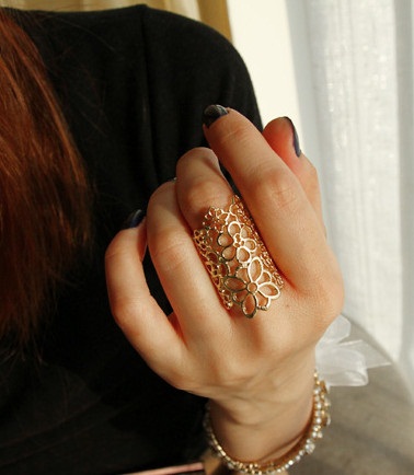 Finger Ring design // Big gold Finger Ring Designs - YouTube-gemektower.com.vn