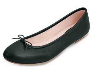 10 Best Comfortable Office Shoes for Men and Women in India