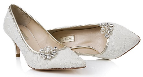 Kitten heels Bridal shoes