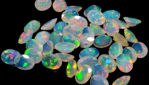 Loose Opal Gemstone