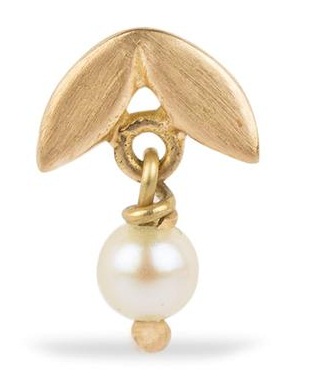 Pearl Nose Pin with Gold Leafs