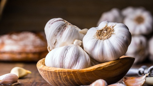 Garlic for hair growth