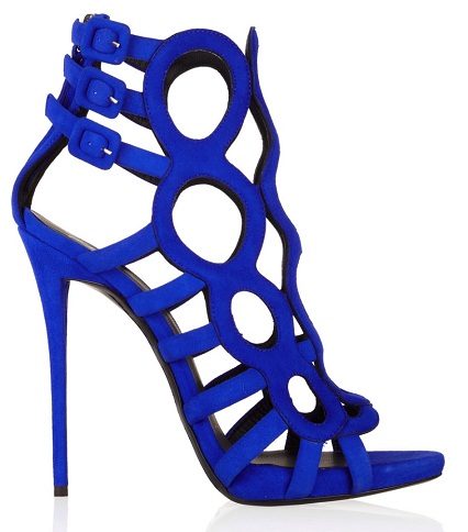 High heels bluesandals