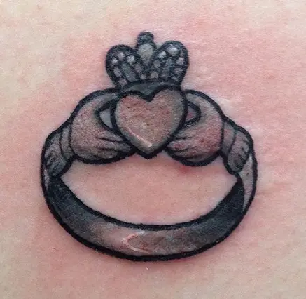 101 Best Claddagh Tattoo Ideas You Need To See  Outsons