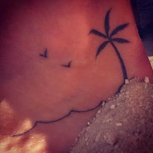 tattoo ideas  palm tree  palm tree with wave Beach tattoos  Palm tree  tattoo Beach tattoo Tree tattoo