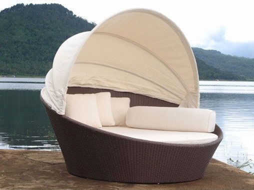 Lounge Chair with Canopy
