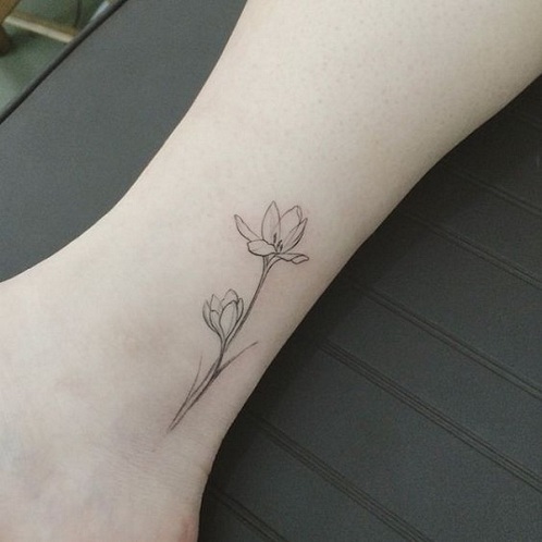 9 Best Tulip Tattoo Designs for Men and Women | Styles At Life