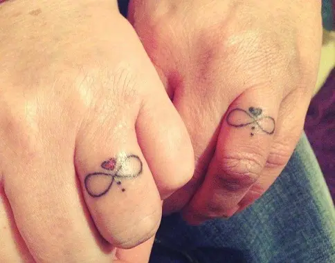 huren Aanbevolen maandelijks 9 Wedding Ring Tattoos Ideas & Designs For Men And Women