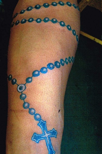 Spectacular Rosary Beads Tattoo On Arm