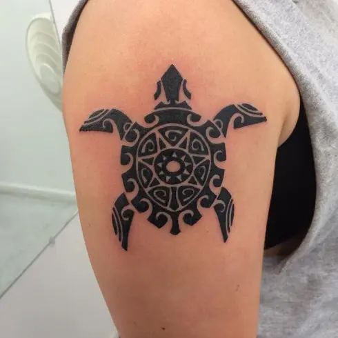 10 Hawaiian Tribal Turtle Tattoos Illustrations RoyaltyFree Vector  Graphics  Clip Art  iStock