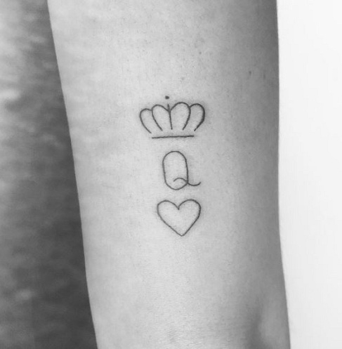 Top 57 Best Queen Of Hearts Tattoo Ideas  2021 Inspiration Guide  Queen  of hearts tattoo Heart tattoo Tattoos