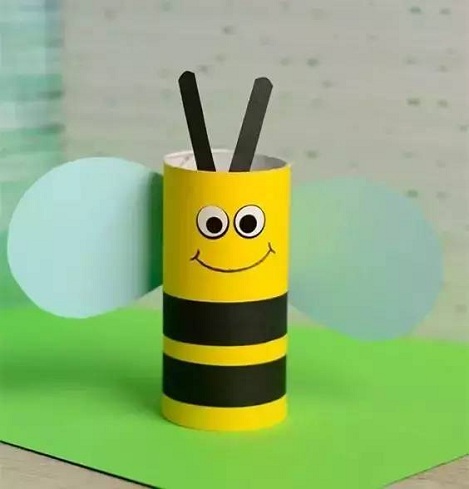 Toilet Paper Bee