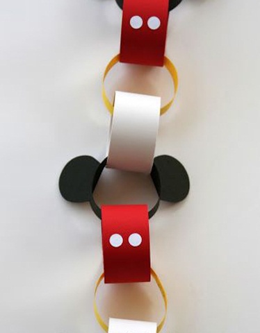 Mickey Mouse Paper Chain