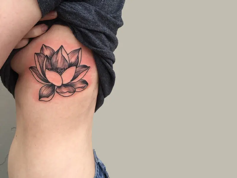 15 Best Designs And Ideas Of Rib Tattoos | Styles At Life