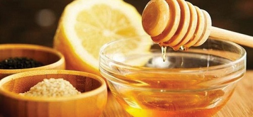 Lemon Juice, Turmeric, Milk and Honey