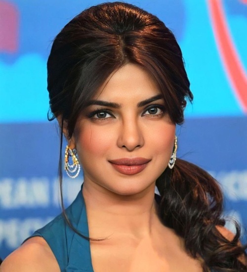Indian Actress Hairstyles: Bollywood Hairstyles For Long Hair 2019