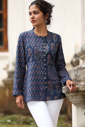 Buy Our Tapered Sleeves Designer Pleated Kurti With Pant – SNAZZYHUNT