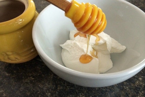 Olive Oil with Honey and Yogurt