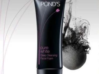 20 Best Charcoal Face Washes For Every Skin Tone