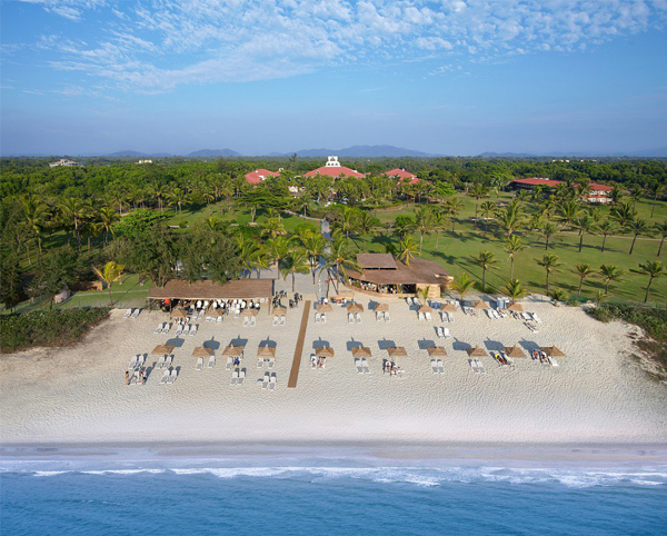 The Ramada Caravela Beach Resort, Goa
