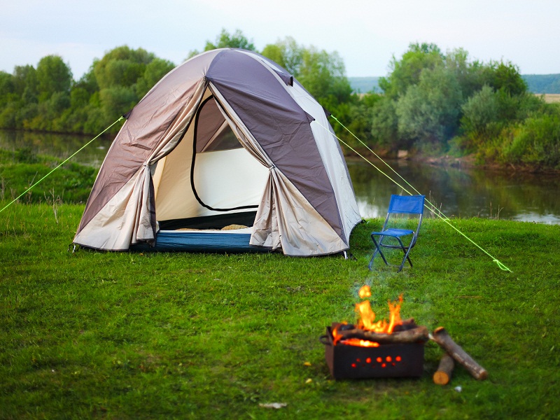 Best Camping Tips And Tricks For Beginners