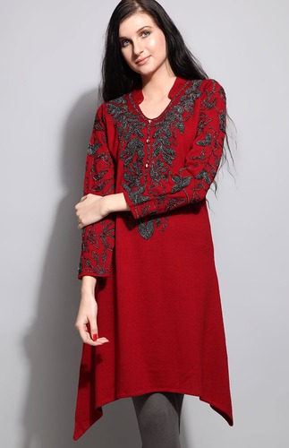 Latest 35 Types of Woolen Kurti Designs for Women - Tips and Beauty