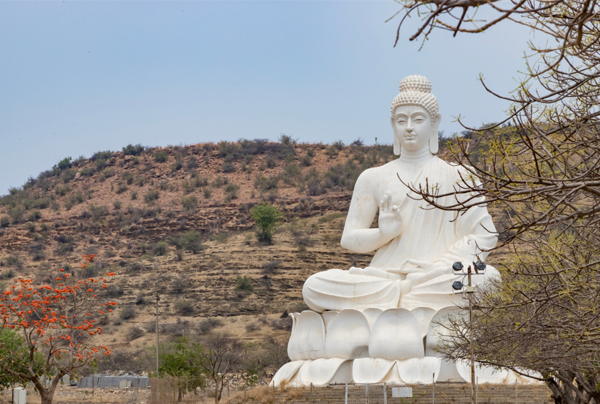 Buddha Statue Of Belum Caves