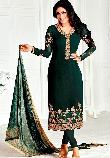 Stay Evergreen With These 15 Green Salwar Kameez Designs,Artwork For Bedroom Walls