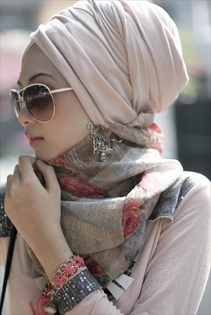 Diva style hijab