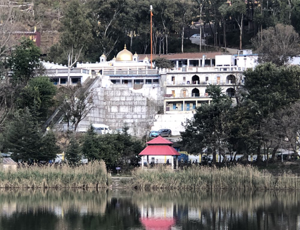 Gurdwara Rewalsar In Himachal Pradesh