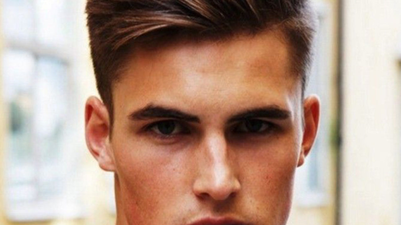 9 Best Hairstyles For Oval Face Men9 Best Hairstyles For