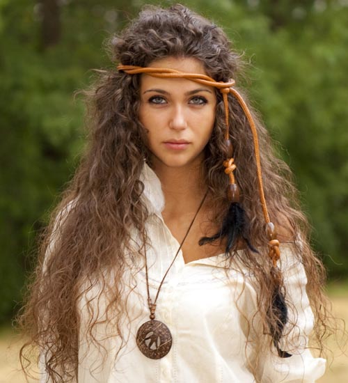 52 Awesome Hippie Hairstyles For Women