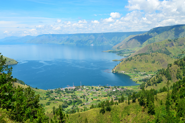 Lake Toba Third Biggest Tourist Destinations Of Indonesia