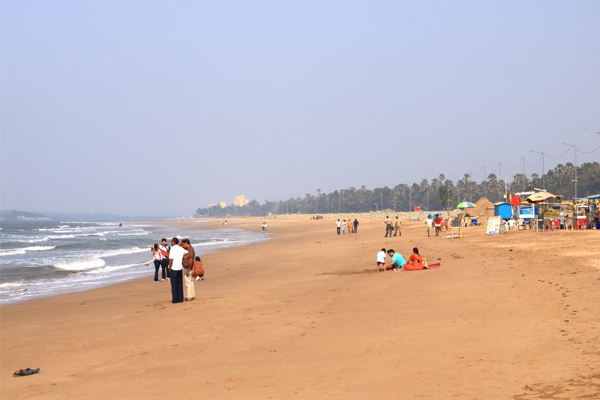 Madh Island Beach Is A Popular Tourist Attraction In Mumbai
