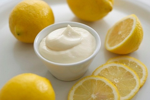 Mayonnaise and Lemon Juice Face Mask