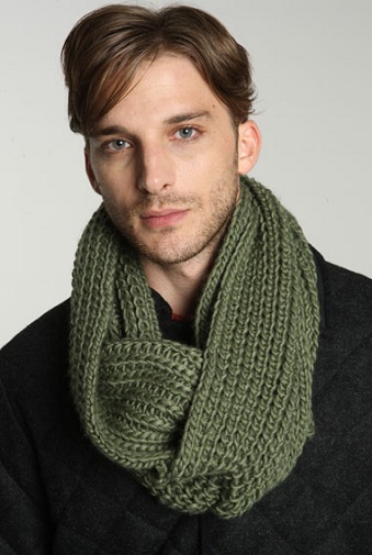 9 Latest and Winter Scarves for Men and Women in Trend | Styles At Life