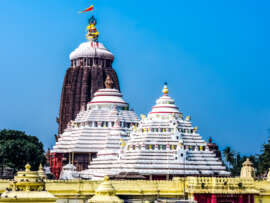 9 Famous Hindu Temples in India with Pictures