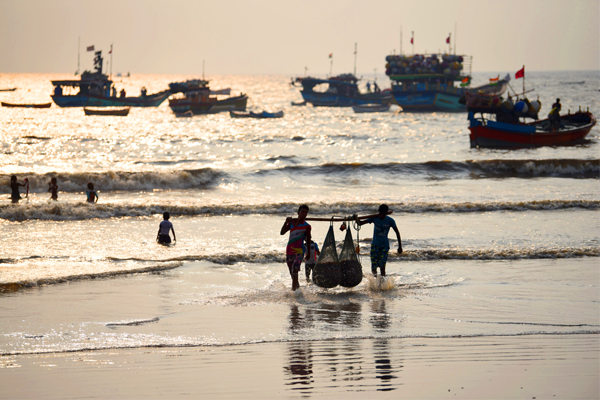 Uttan Beach Is The Best Beaches In Mumbai To Visit