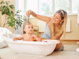 Tips for Bathing Your Baby Safely and Comfortably