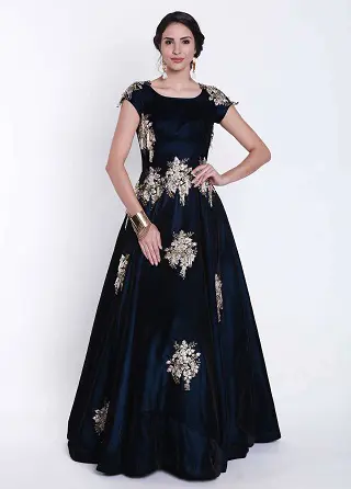 Stylish Velvet Long Frock Beautiful Designs 2020  Pakistani Pret Wear