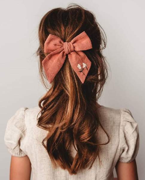 Bow Hairstyle For Long Hair Length Girls