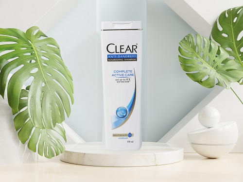 Clear Nourishing Anti Dandruff Shampoo