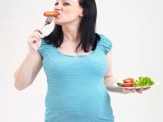 Eating Sausage During Pregnancy: Is Safe or Not?