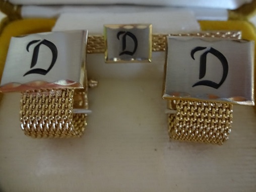 Gold Cuff Links for Valentine’s Gift